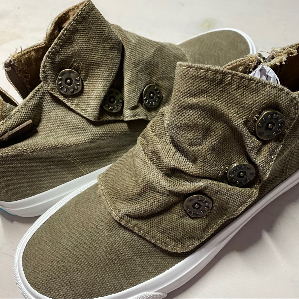 whiskey smoked canvas olive button ankle sneaker
